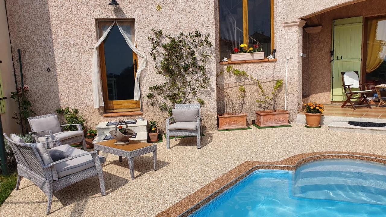 Studio-Mezzanine Dans Villa Cagnes-sur-Mer Exteriér fotografie