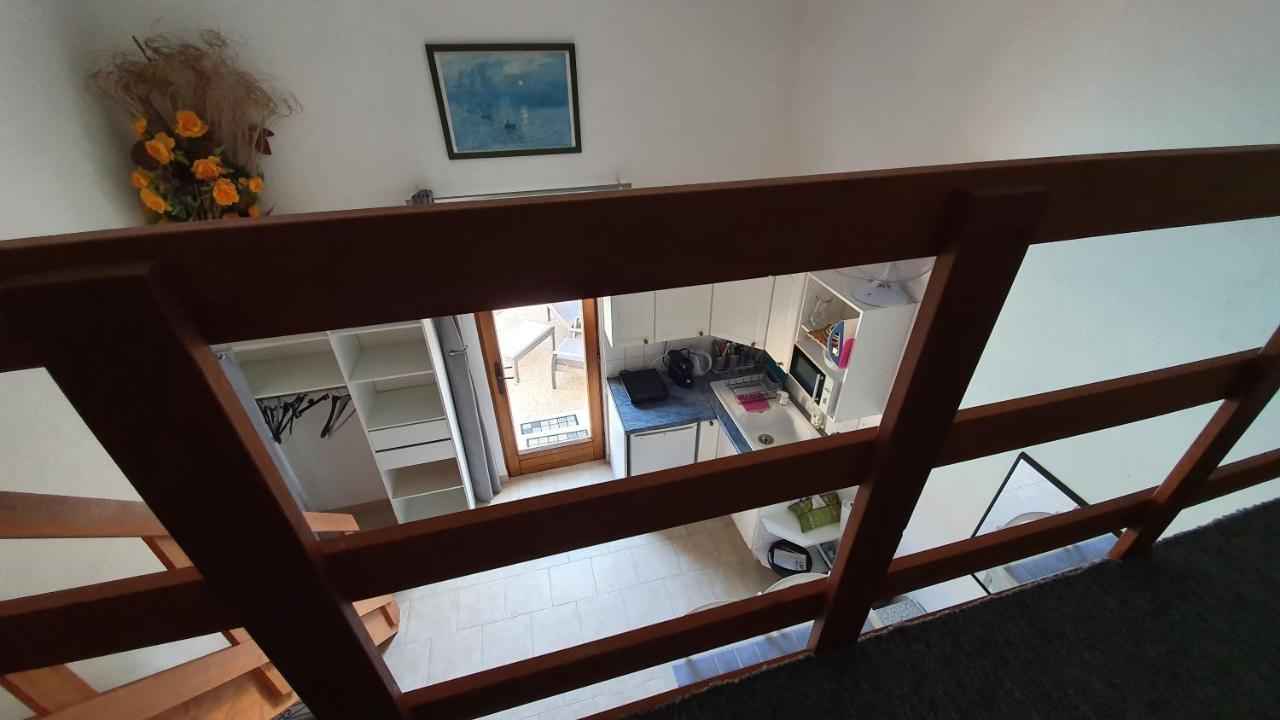 Studio-Mezzanine Dans Villa Cagnes-sur-Mer Exteriér fotografie