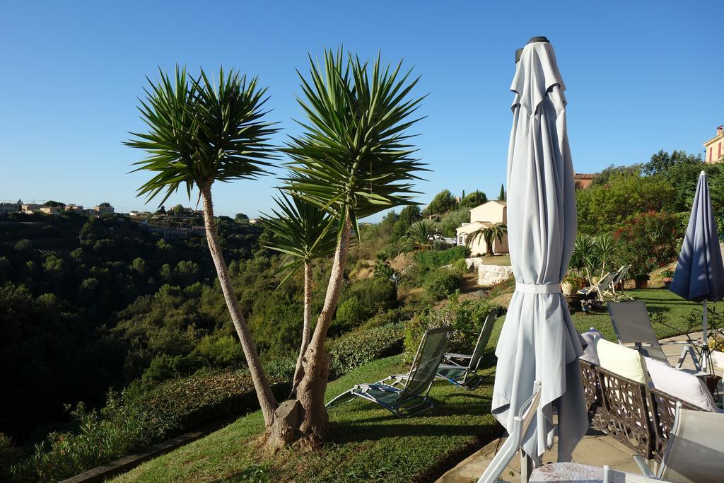 Studio-Mezzanine Dans Villa Cagnes-sur-Mer Exteriér fotografie